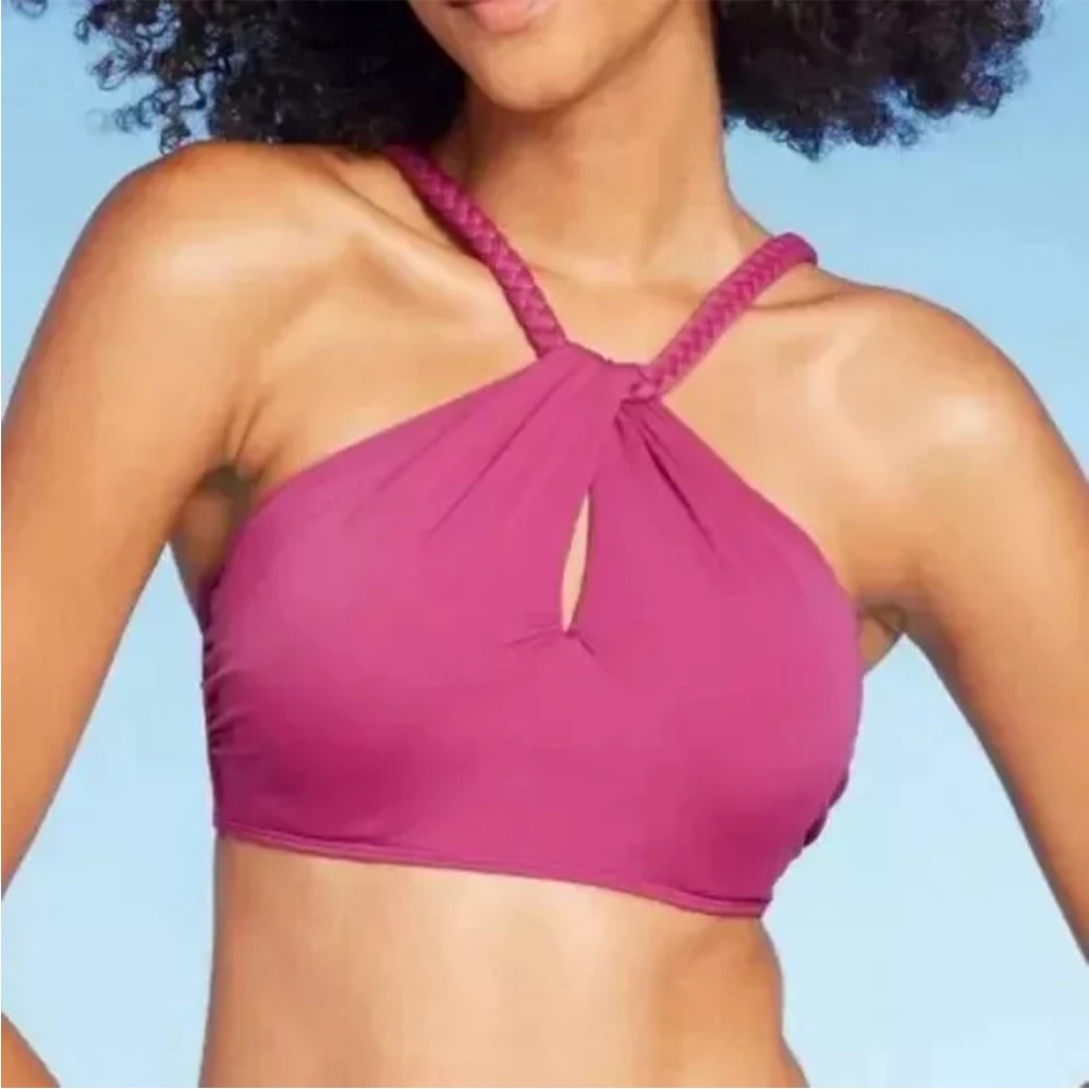 NWT Woman’s High-Neck Braided Strap Bikini Top by Shade & Shore🌴
